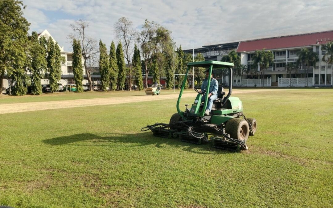 Coring ,Verti – Cut, Top-soil เขตกรรม ร.ร นายเรือ